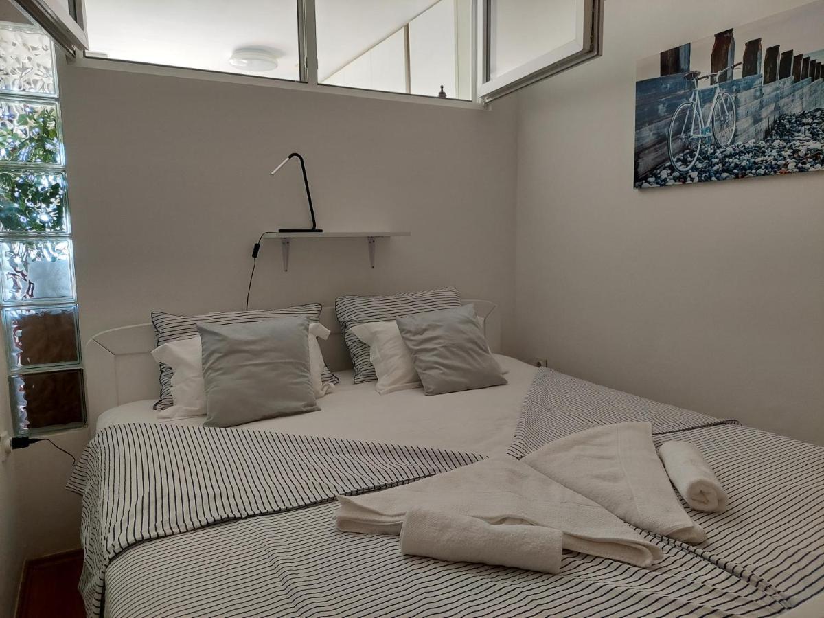G&E Apartment พูลา ภายนอก รูปภาพ